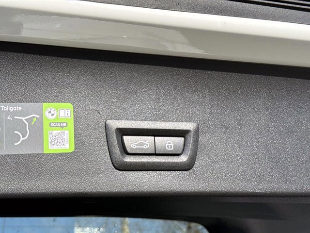 New 2026 BMW X3 xDrive30 w/ Premium Package image 12