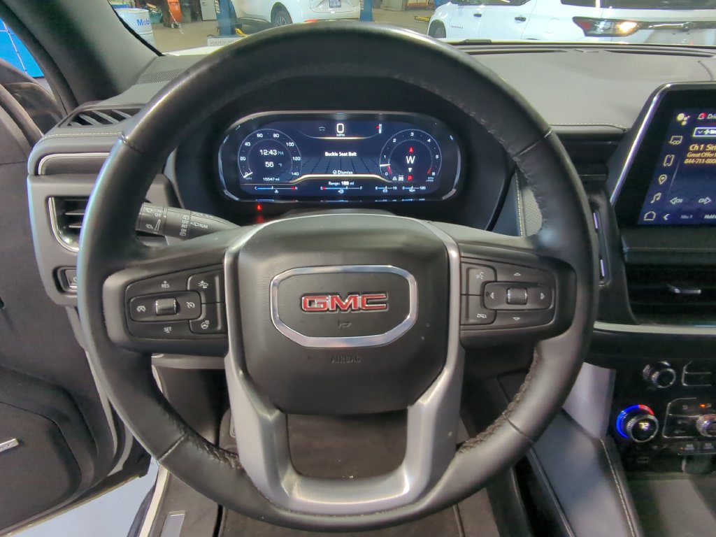Used 2024 GMC Yukon XL SLT w/ SLT Luxury Package AWD/4WD image 22