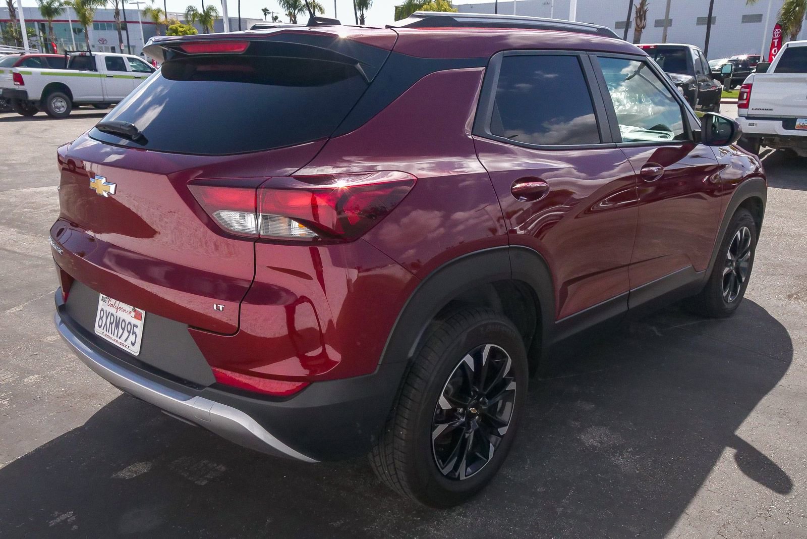 Used 2022 Chevrolet TrailBlazer LT FWD image 9