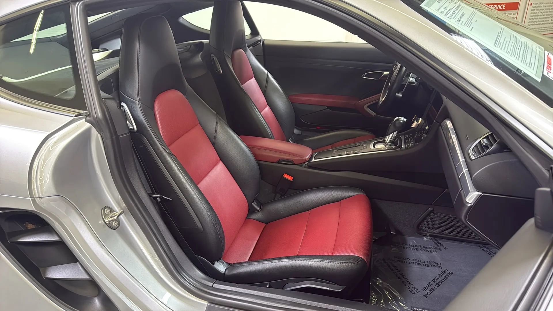 Used 2018 Porsche 718 Cayman image 16