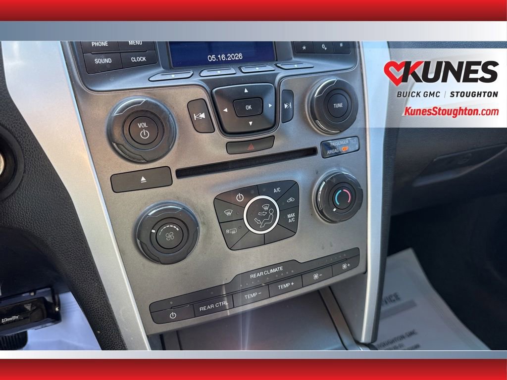 Used 2015 Ford Explorer XLT AWD/4WD image 30