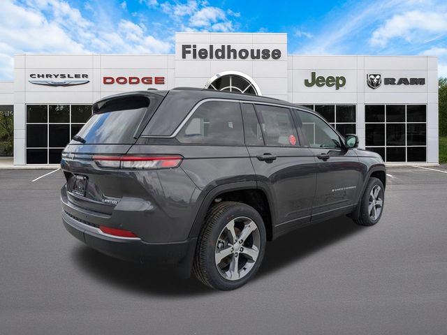 New 2026 Jeep Grand Cherokee Limited w/ Trailer Tow Package AWD/4WD image 7