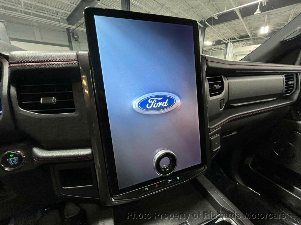 Used 2024 Ford Expedition Max Limited image 31