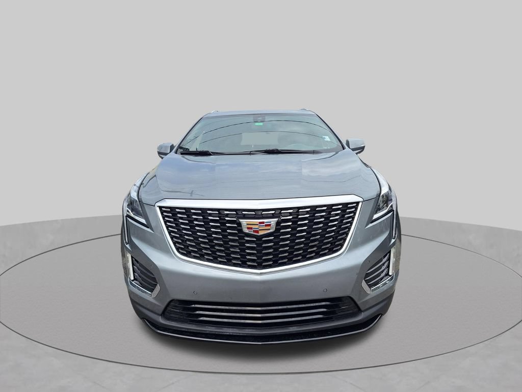 Certified 2023 Cadillac XT5 Luxury FWD image 2
