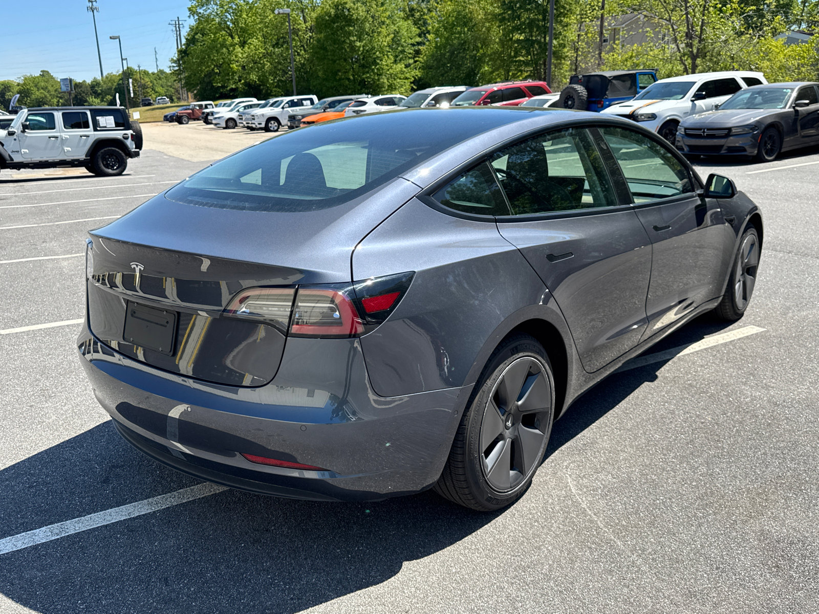 Used 2021 Tesla Model 3 Standard Range Plus image 5