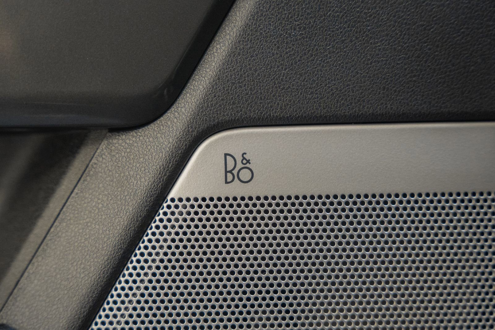 Used 2023 Ford F150 Lariat w/ Equipment Group 502A High image 44