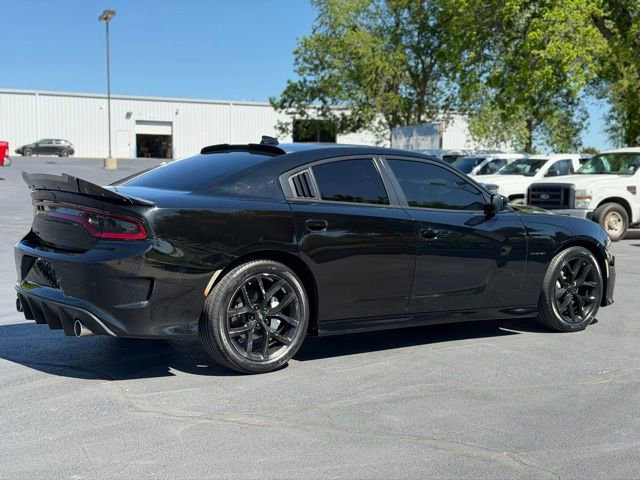 Used 2022 Dodge Charger R/T w/ Blacktop Package RWD image 6