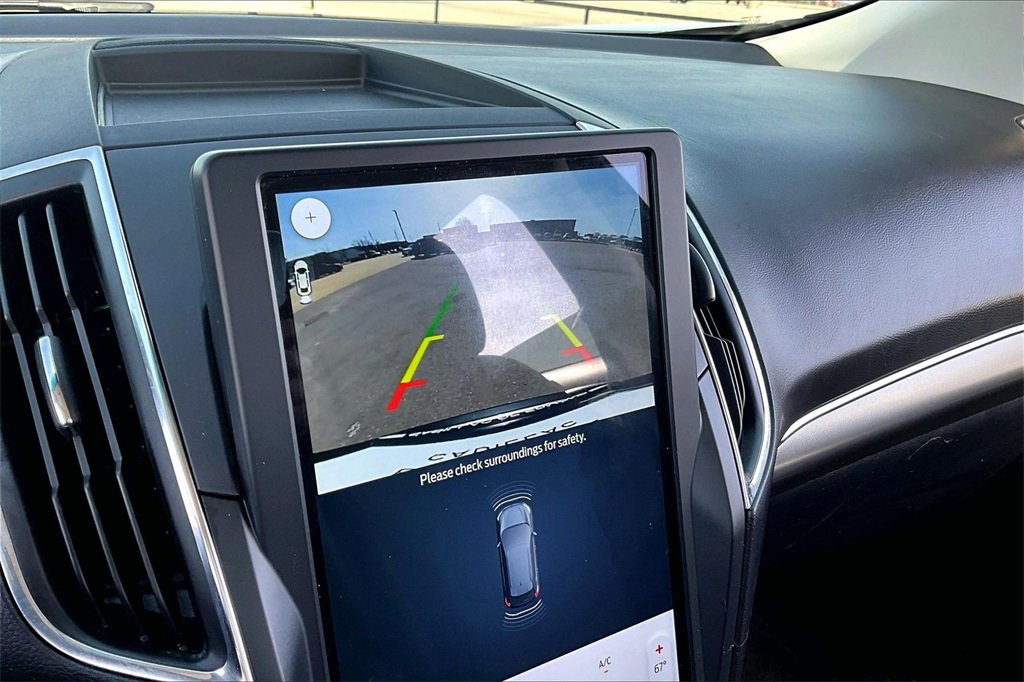 Used 2022 Ford Edge Titanium w/ Equipment Group 301A image 22