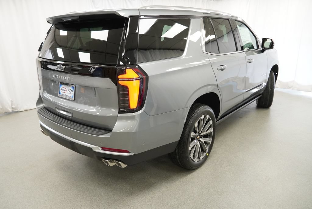 New 2026 Chevrolet Tahoe High Country AWD/4WD image 3