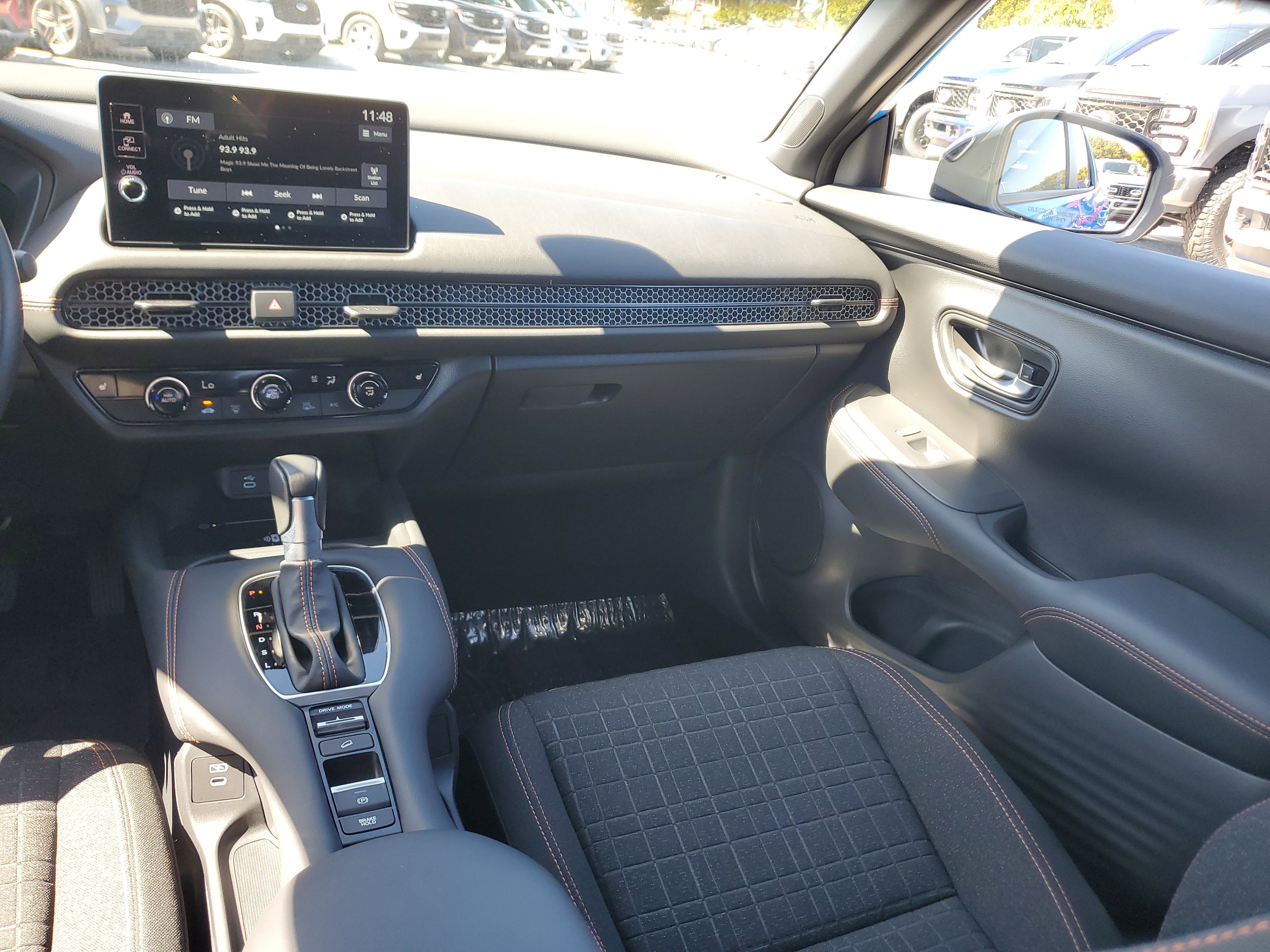 Used 2026 Honda HR-V Sport image 16