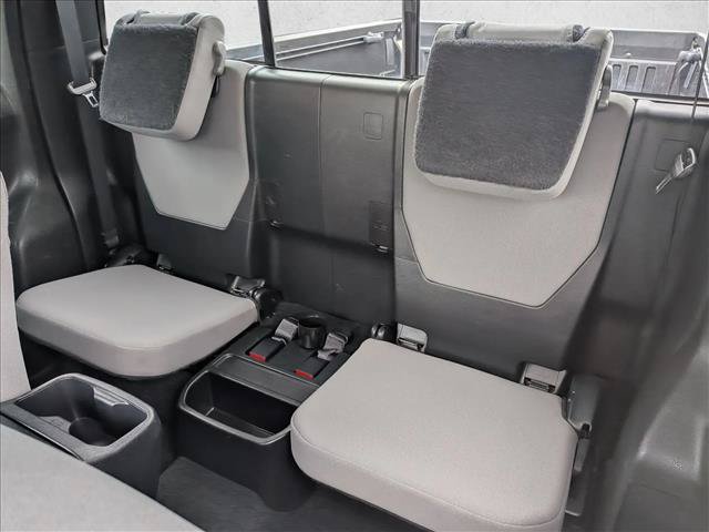 Used 2020 Toyota Tacoma SR w/ SR Convenience Package RWD image 16