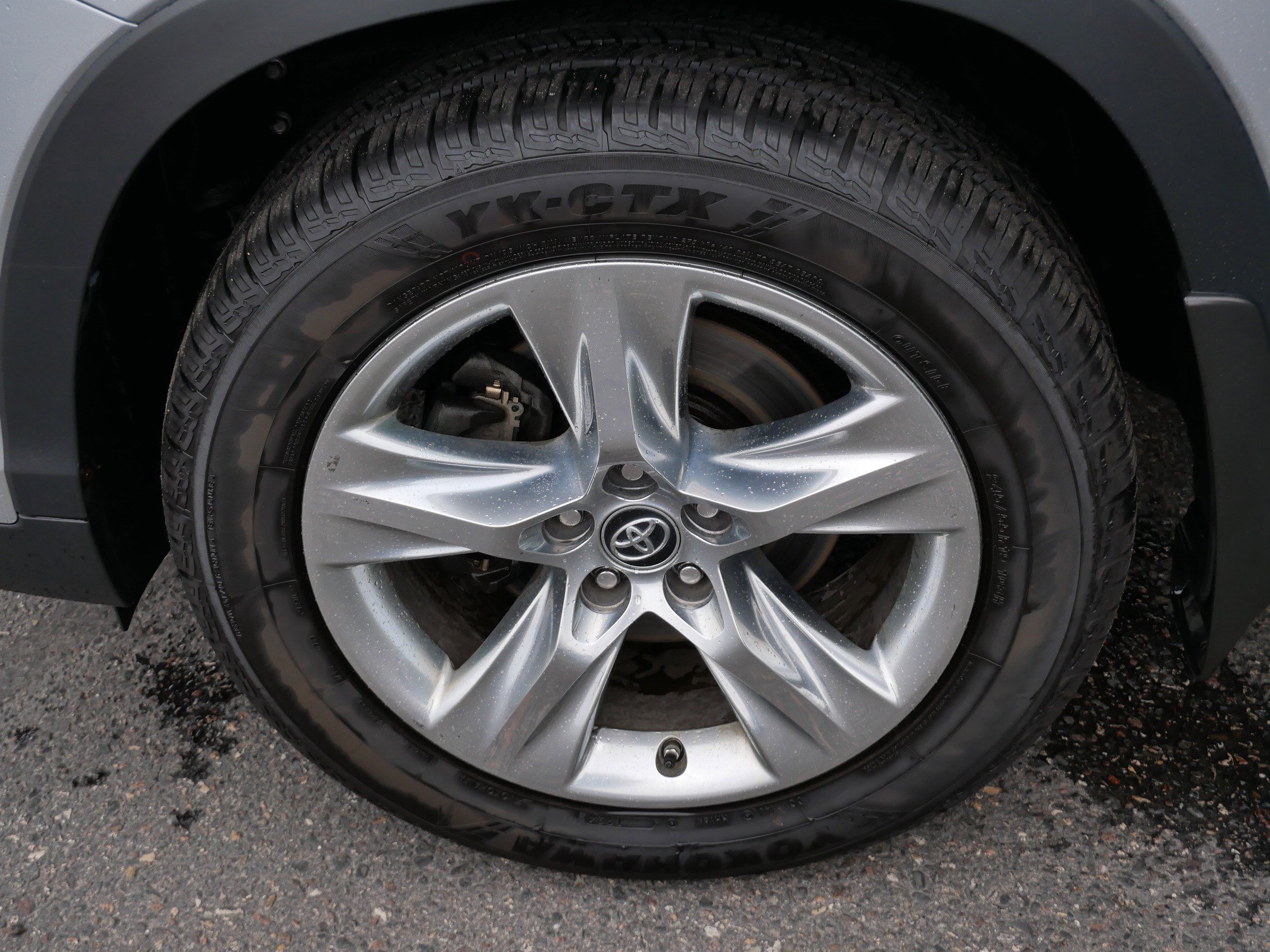 Used 2018 Toyota Highlander Limited image 15