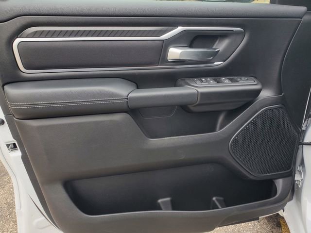 New 2026 RAM 1500 4x4 Crew Cab image 10