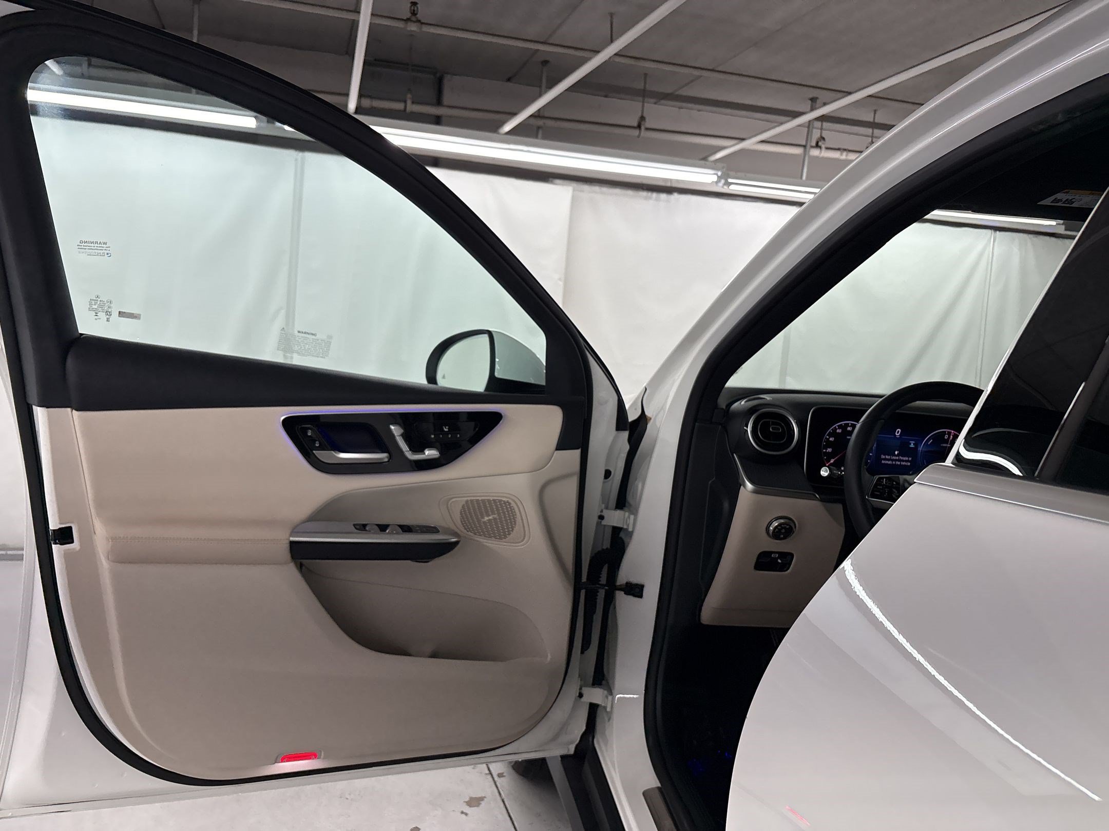 Certified 2025 Mercedes-Benz GLC 350e 4MATIC image 14