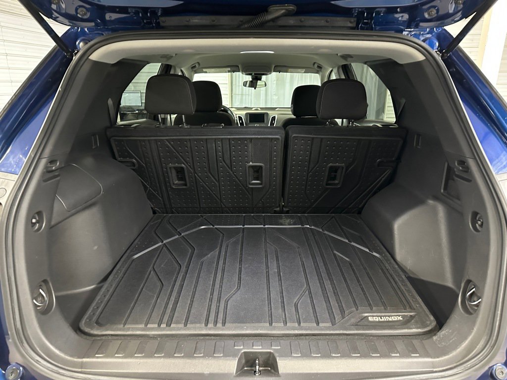 Used 2022 Chevrolet Equinox LT w/ LPO, Floor Liner Package image 22