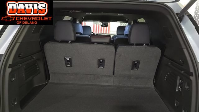 New 2026 Chevrolet Traverse RS w/ LPO, Floor Liner Package AWD/4WD image 12
