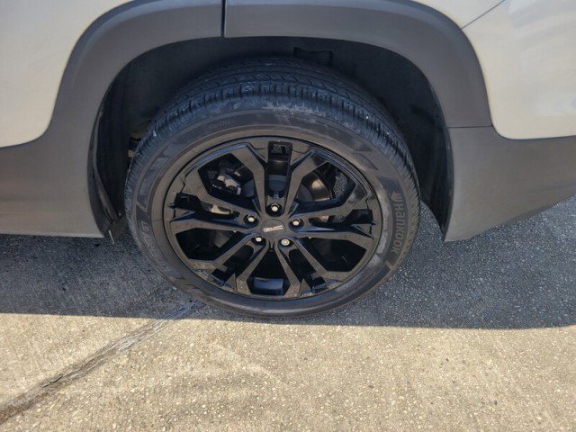 Used 2021 GMC Terrain SLE w/ Elevation Edition FWD image 8