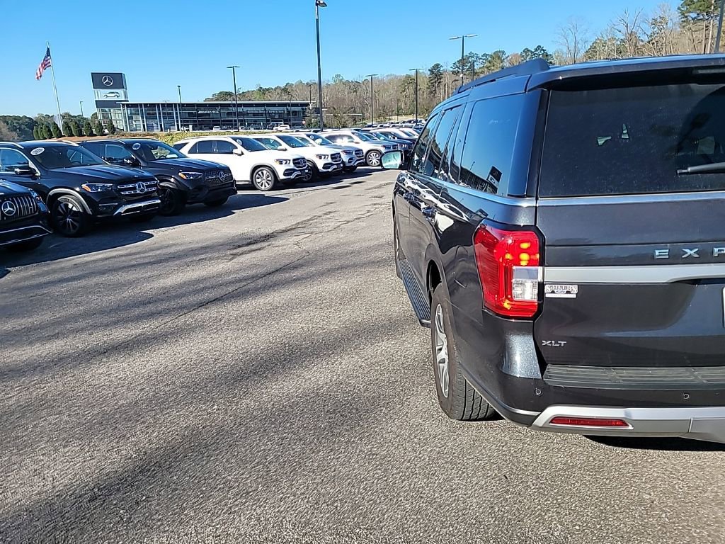 Used 2024 Ford Expedition XLT image 14