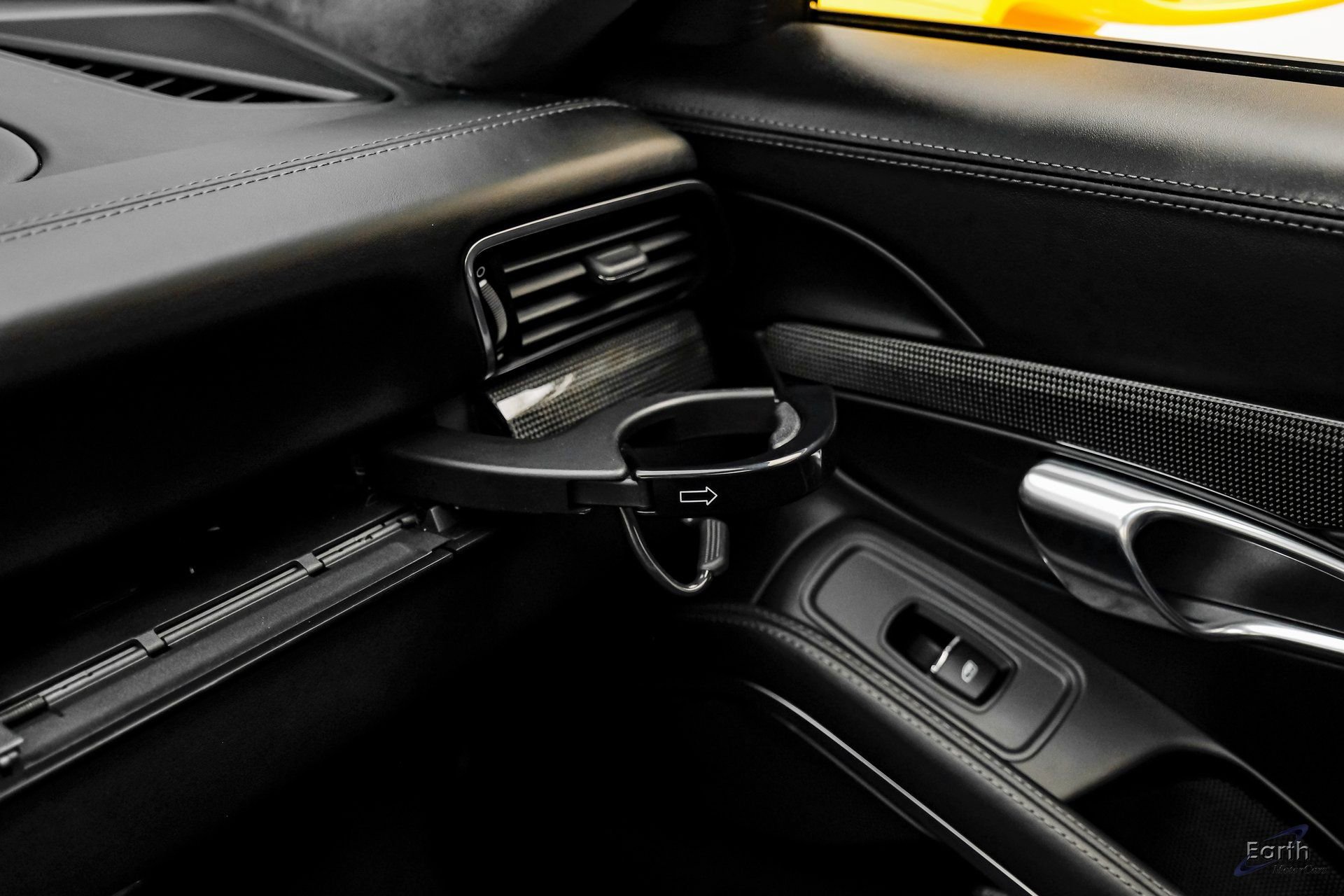 Used 2018 Porsche 911 Turbo S image 72