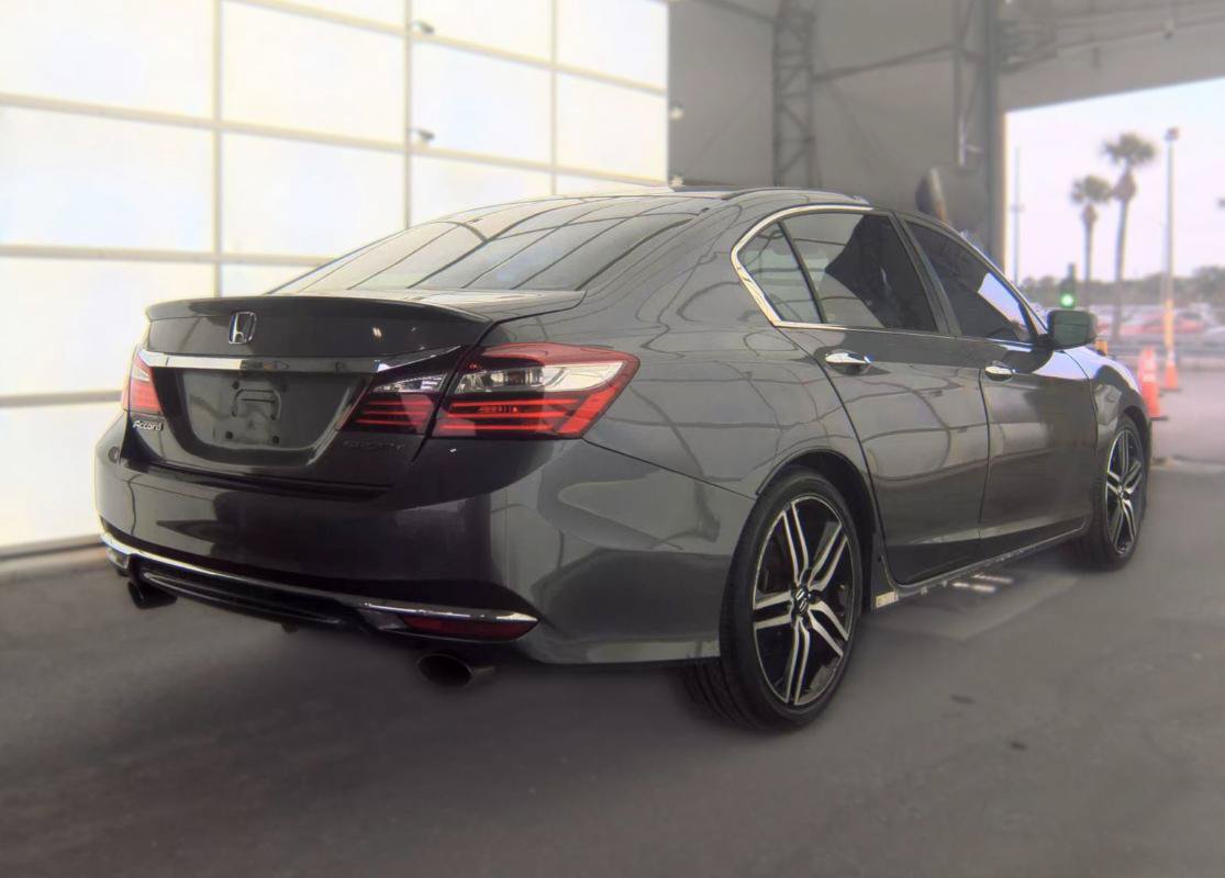 Used 2016 Honda Accord Sport image 4