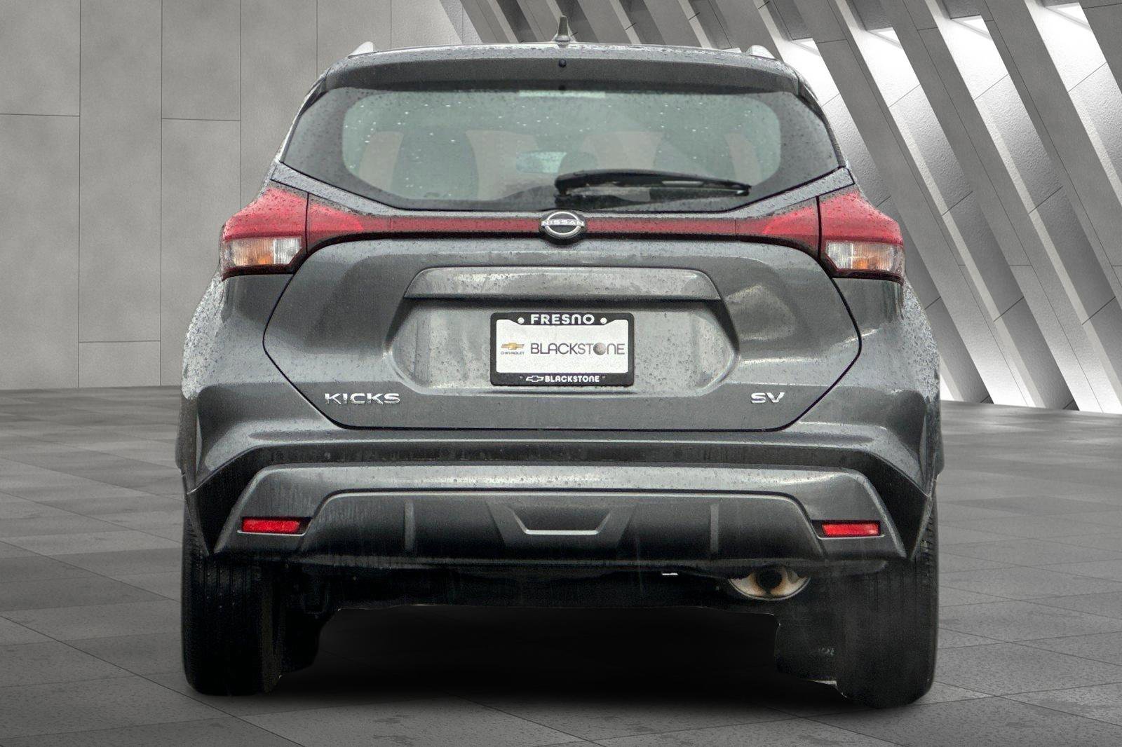 Used 2024 Nissan Kicks SV image 5
