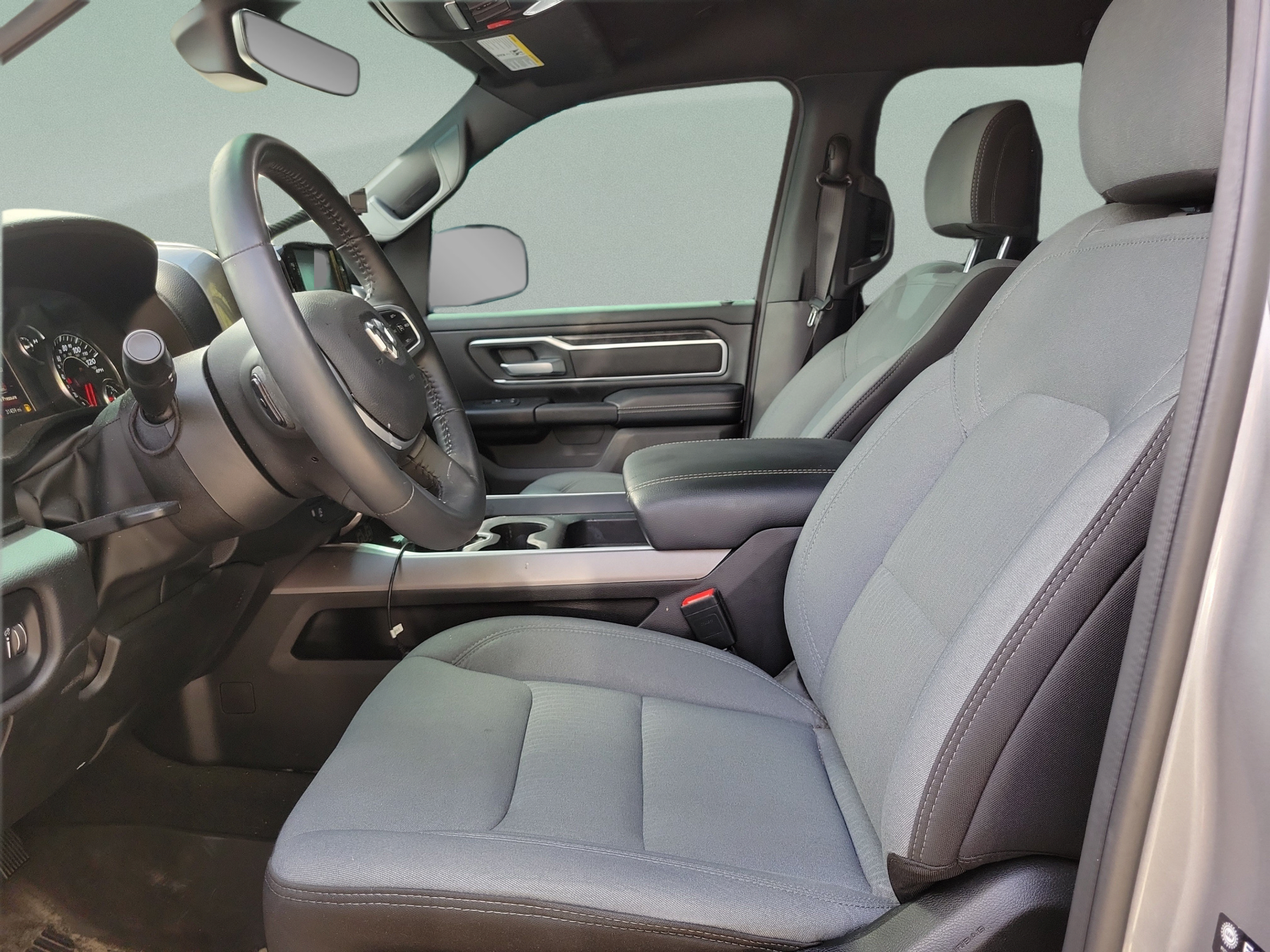 Used 2024 RAM 1500 Big Horn RWD image 15