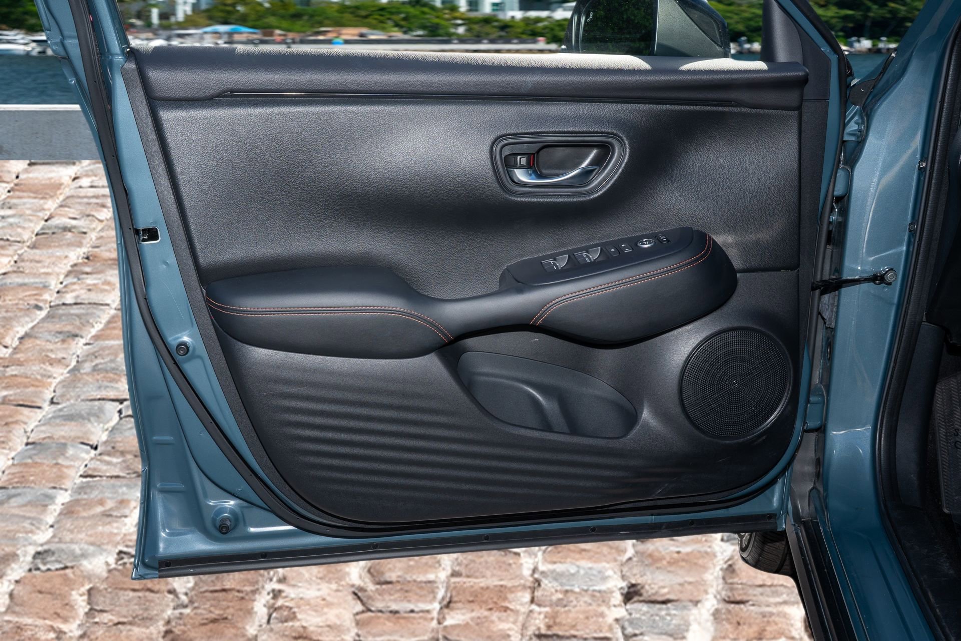 Certified 2023 Honda HR-V Sport image 6