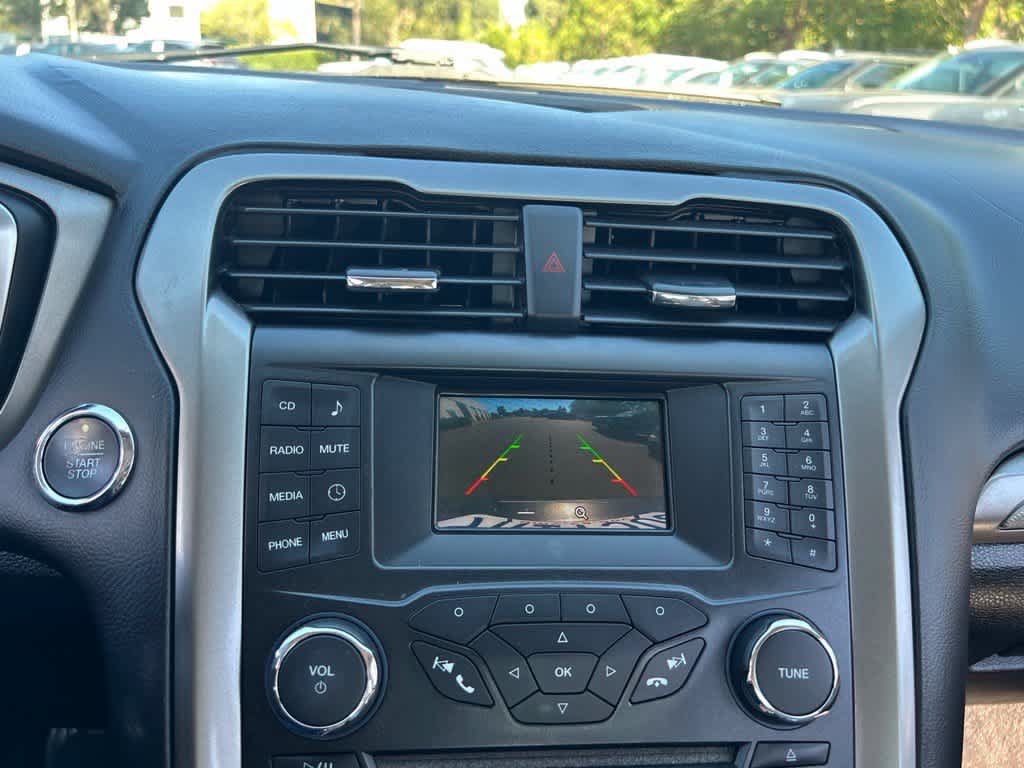 Used 2017 Ford Fusion S FWD image 10