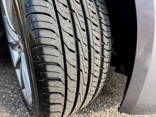 Used 2017 Alfa Romeo Giulia Sprint w/ Cold Weather Package image 20