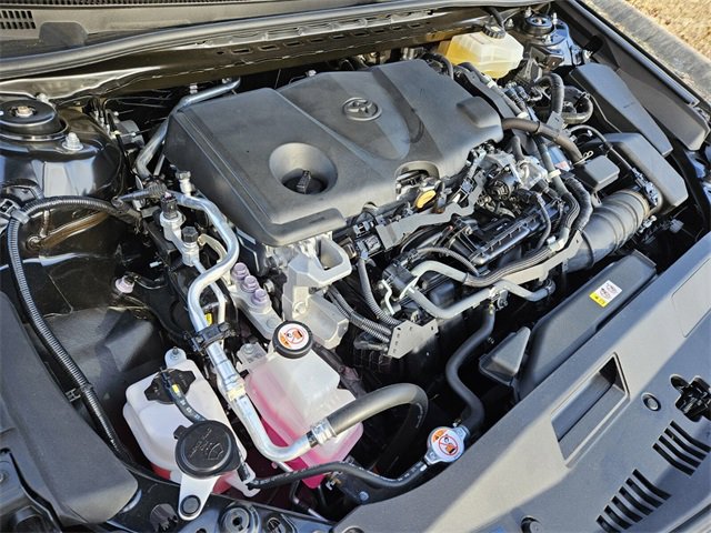 Used 2022 Toyota Camry LE image 17