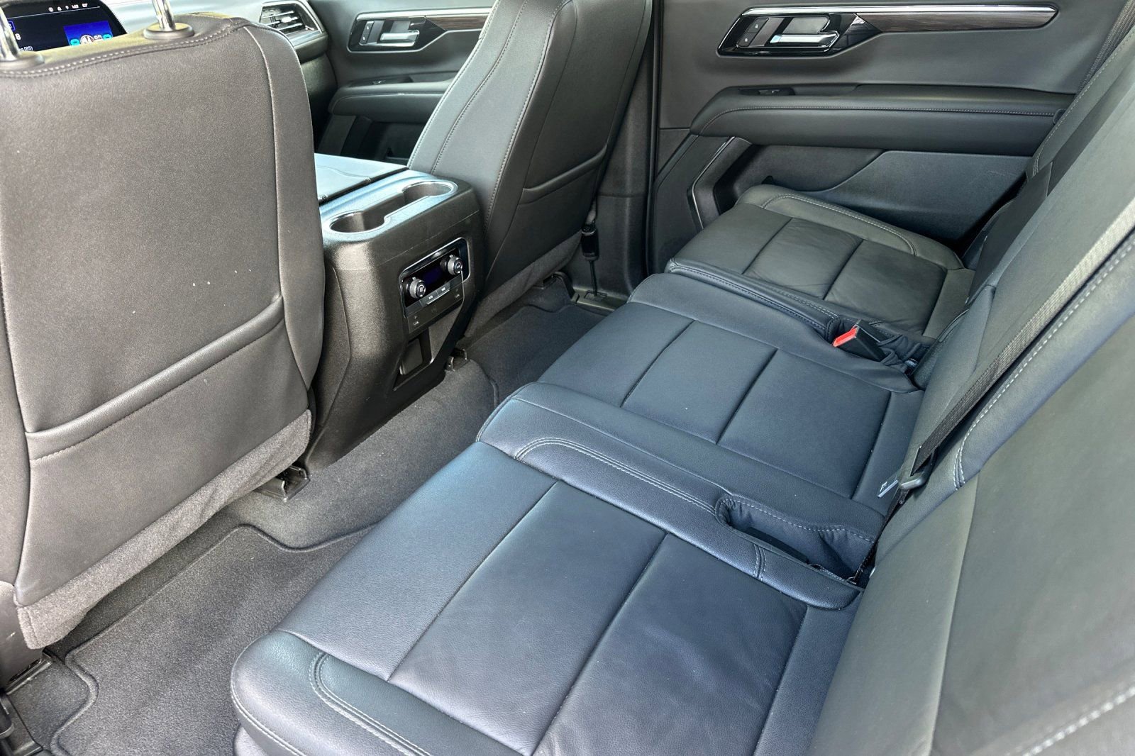 Certified 2025 Chevrolet Tahoe Z71 image 14