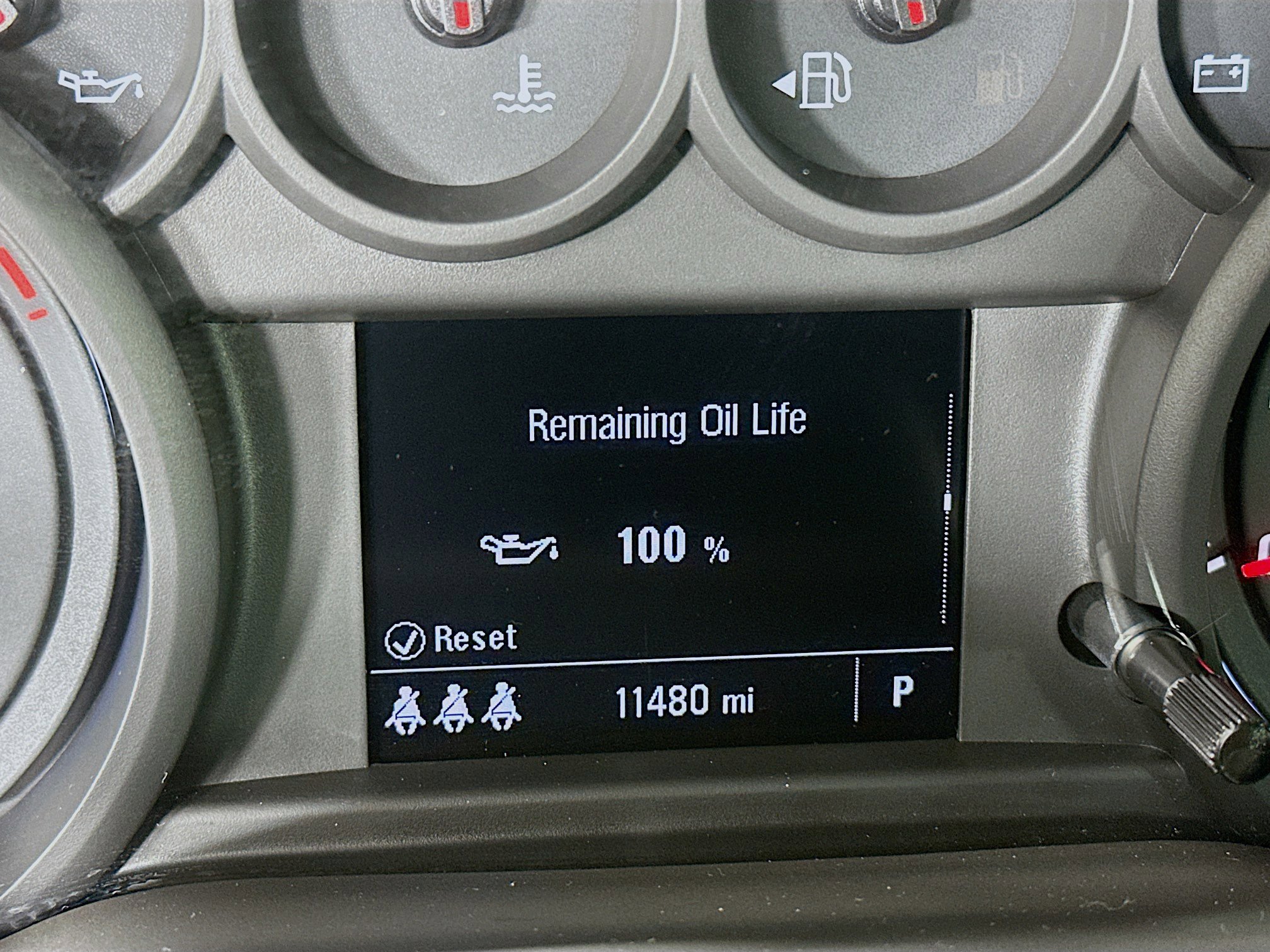 Used 2025 Chevrolet Silverado 1500 Custom image 19