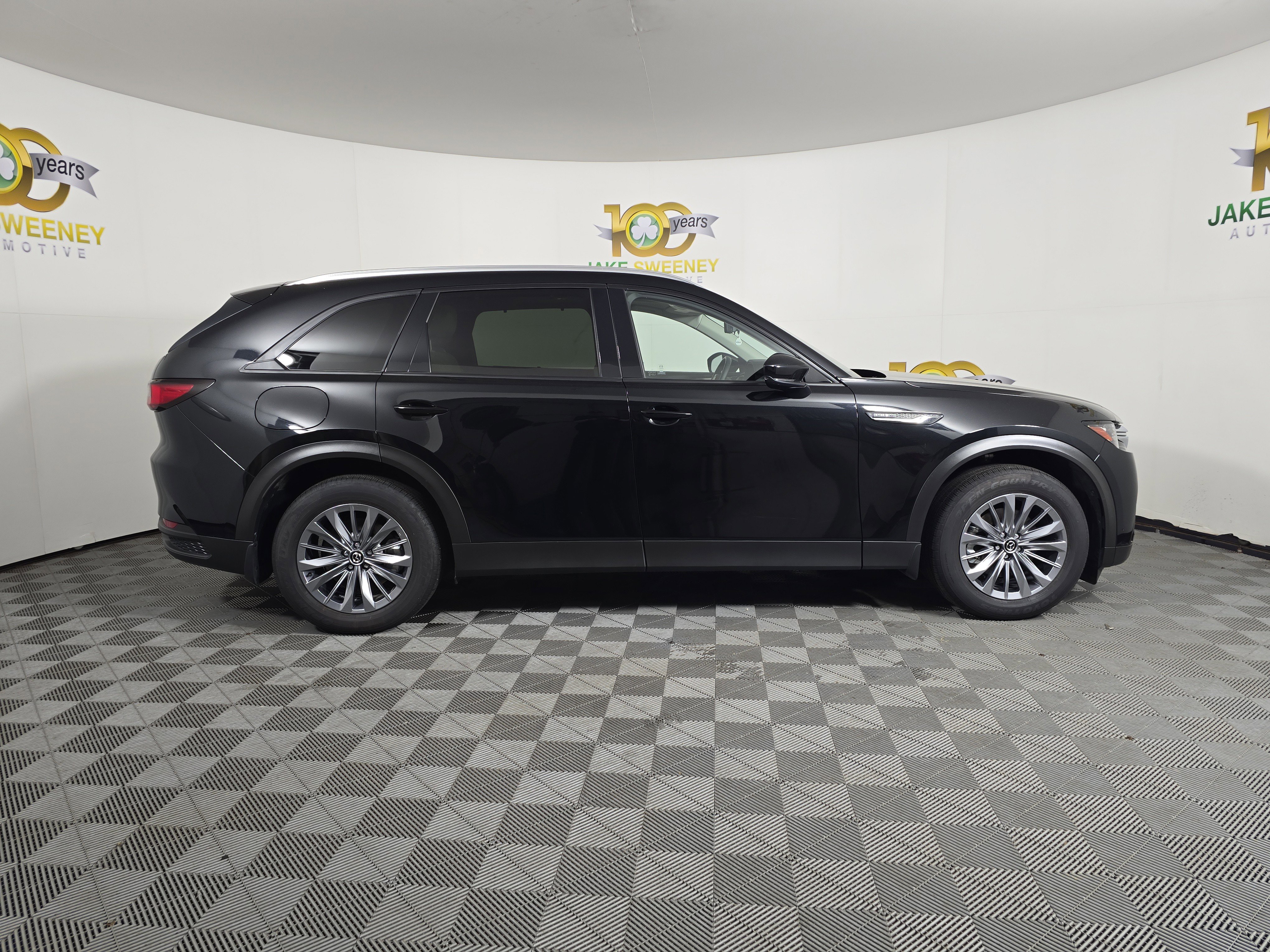 Certified 2024 MAZDA CX-90 Plug-In Hybrid w/ Preferred image 10