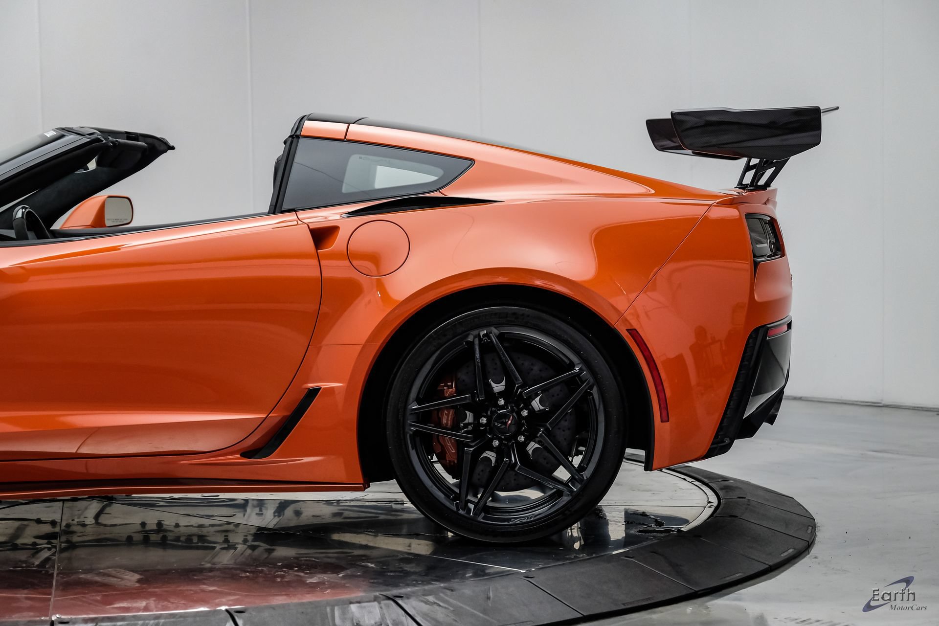 Used 2019 Chevrolet Corvette ZR1 RWD image 10