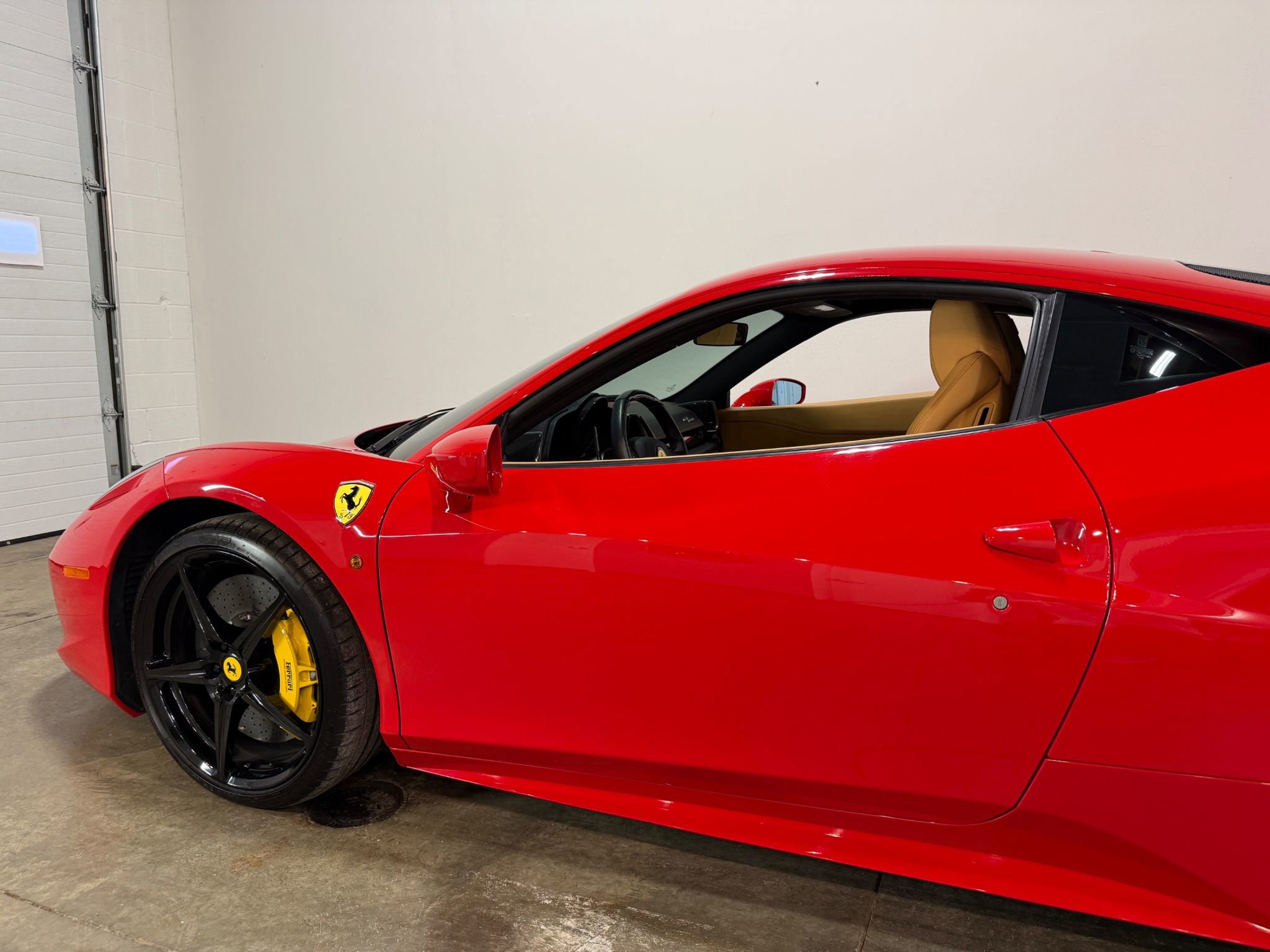 Used 2011 Ferrari 458 Italia Coupe image 47