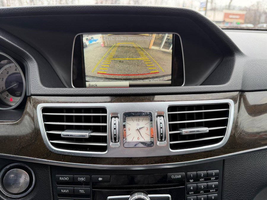 Used 2014 Mercedes-Benz E 350 4MATIC Sedan image 32