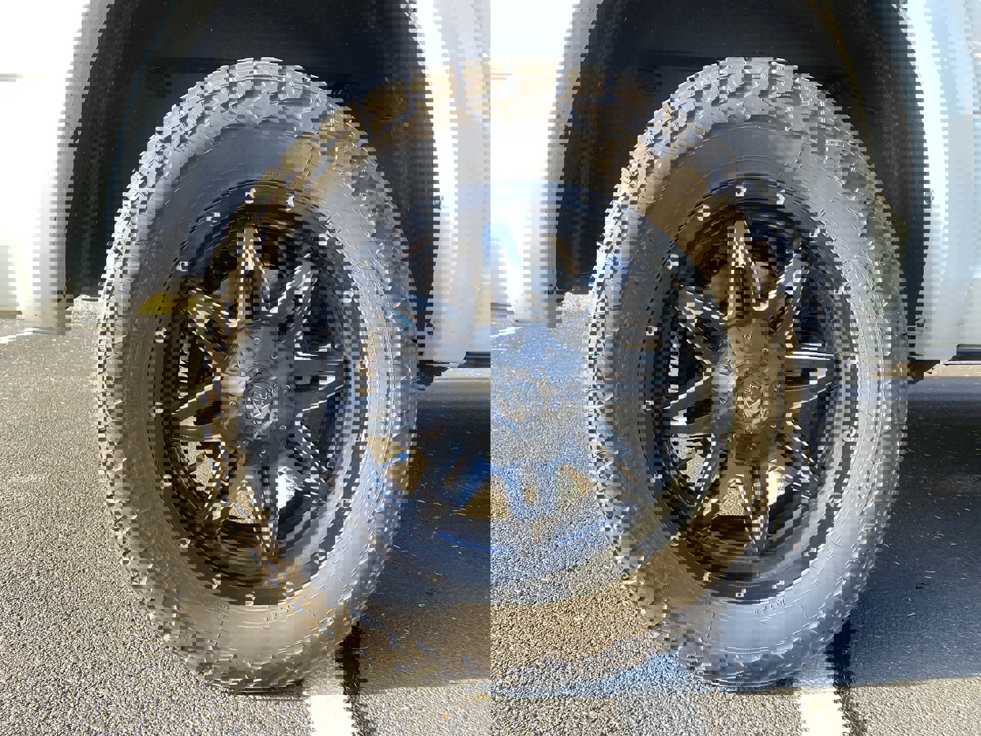 Used 2017 RAM 1500 Laramie w/ Protection Group AWD/4WD image 22