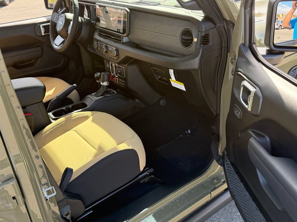 New 2026 Jeep Gladiator Willys AWD/4WD image 19