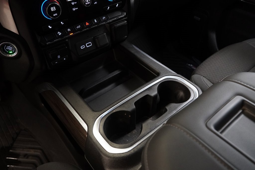 Used 2021 Chevrolet Silverado 1500 LT Trail Boss w/ Convenience Package II image 6