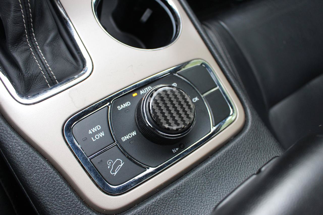 Used 2016 Jeep Grand Cherokee Limited AWD/4WD image 31