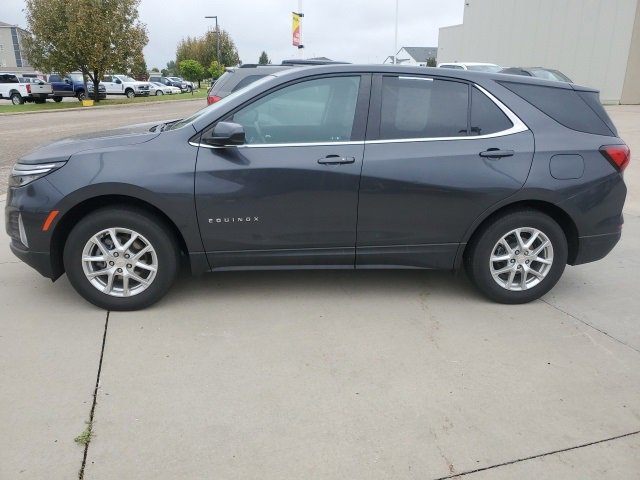 Used 2022 Chevrolet Equinox LT image 4