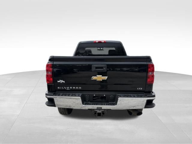 Used 2015 Chevrolet Silverado 2500 LTZ w/ LTZ Plus Package AWD/4WD image 4