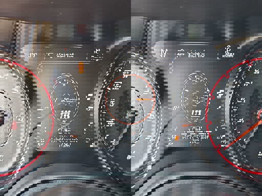 Used 2023 Dodge Charger Scat Pack w/ Daytona Edition Group image 35