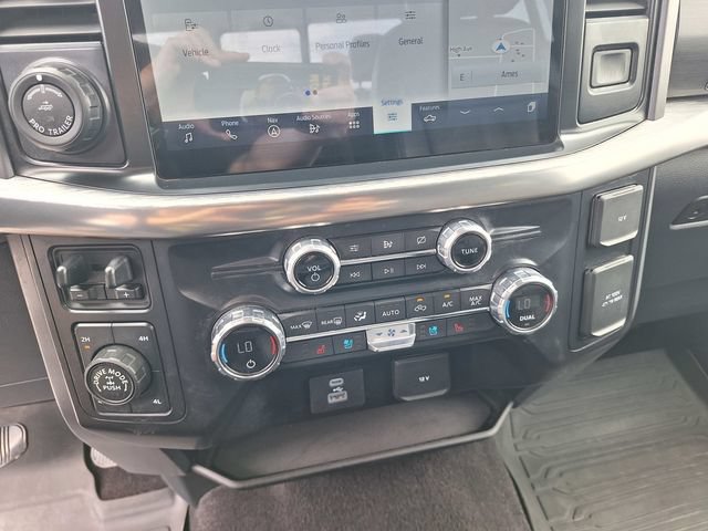 Used 2021 Ford F150 Lariat w/ Max Trailer Tow Package AWD/4WD image 52