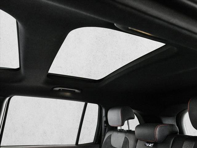 Certified 2023 Mercedes-Benz EQB 350 4MATIC SUV image 21