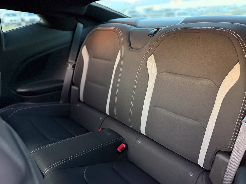 Used 2024 Chevrolet Camaro LT RWD image 3