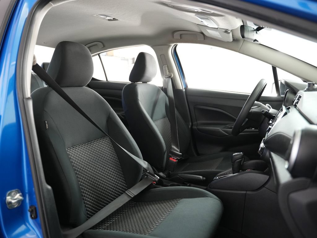 Used 2021 Nissan Versa S image 44