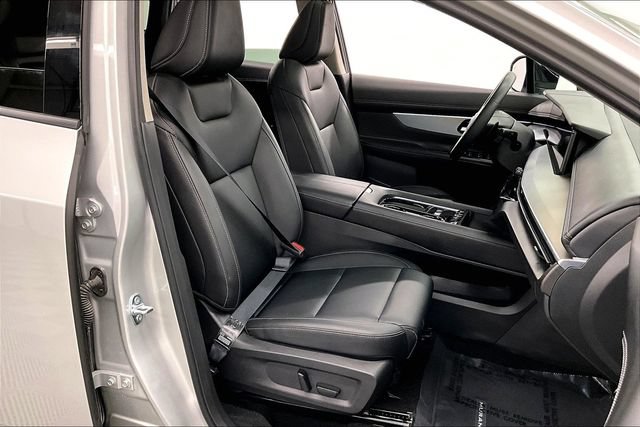 Used 2025 Nissan Murano SL AWD/4WD image 8
