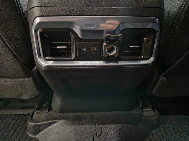 Used 2022 Chevrolet Silverado 2500 LTZ w/ LTZ Premium Package AWD/4WD image 84