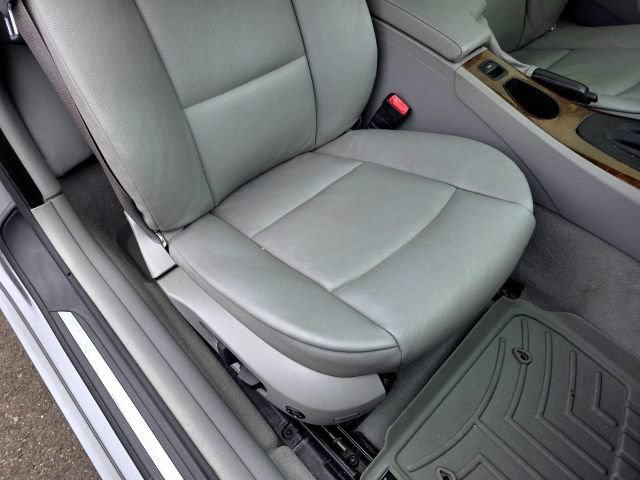Used 2009 BMW 328i Convertible RWD image 43